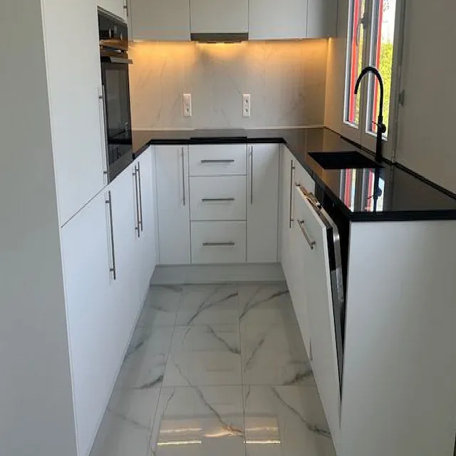 3 1/2 Zimmerwohnung Kernsanierung Kleindöttingen 