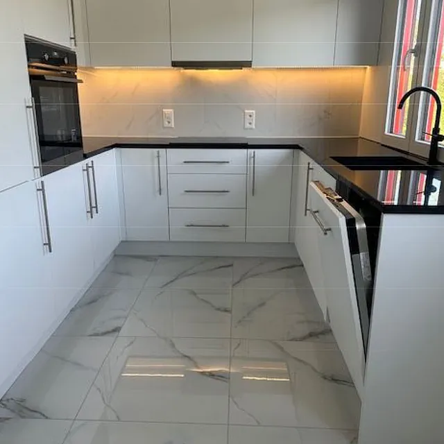 3 1/2 Zimmerwohnung Kernsanierung Kleindöttingen 